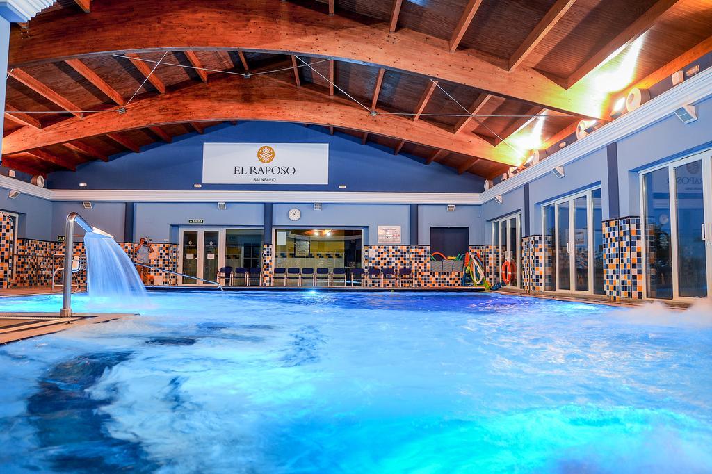 Hotel Balneario El Raposo Puebla de Sancho Perez Luaran gambar