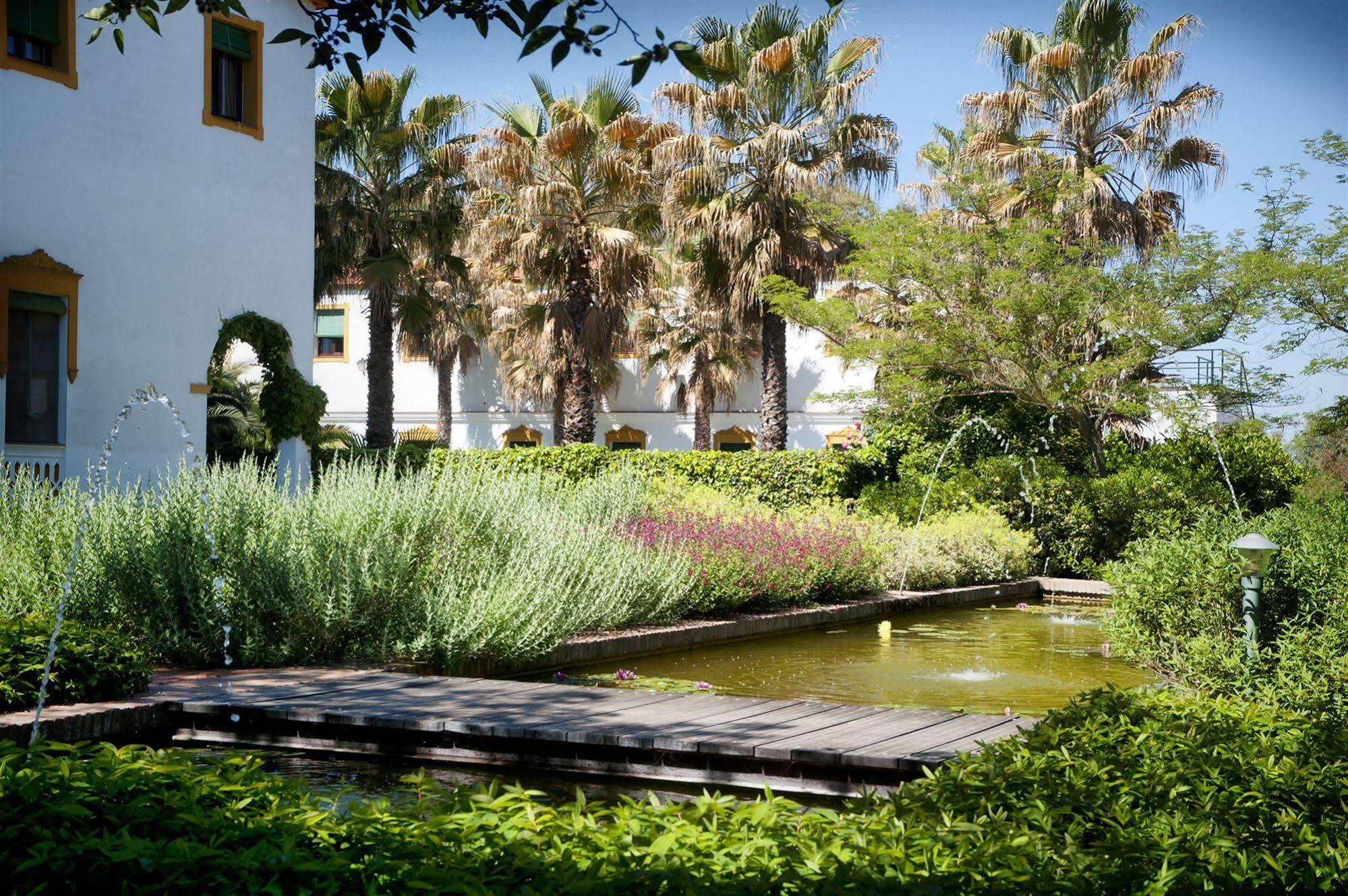 Hotel Balneario El Raposo Puebla de Sancho Perez Luaran gambar
